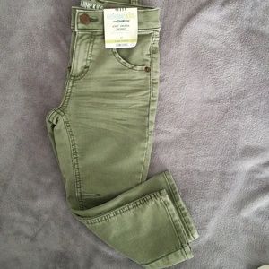 3T OshKosh stretch jeans